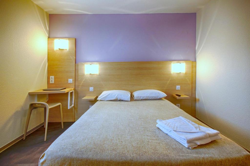 Hotel Formule Club Cenon Quarto foto